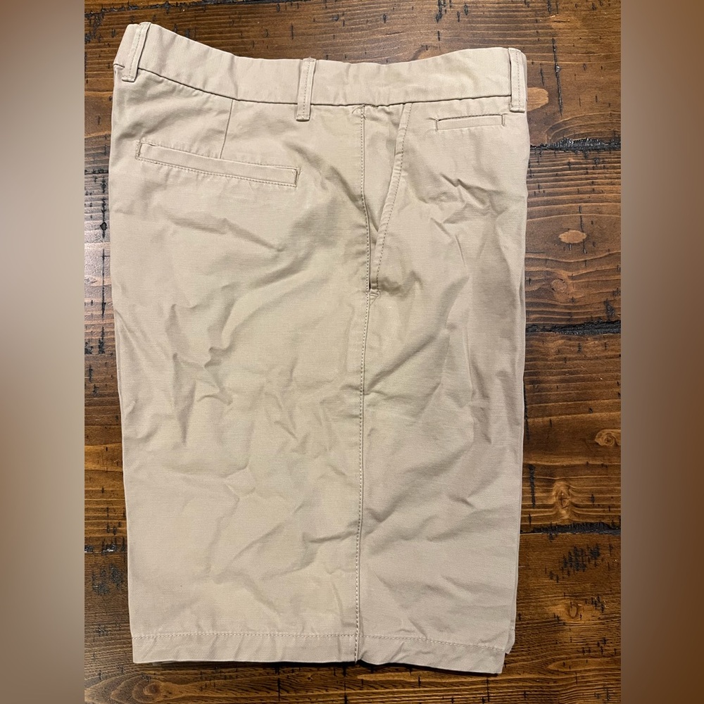 Gap, size 6, khaki
